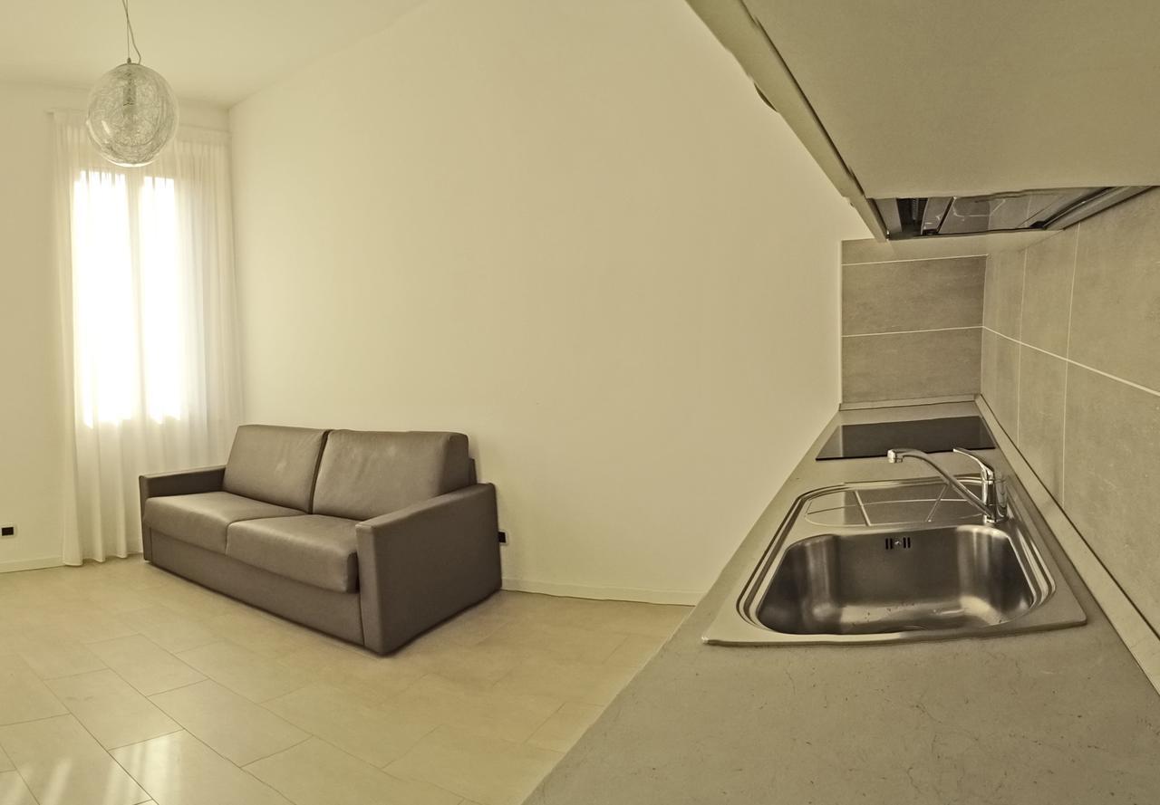 Campione Ora Apartments By Gardadomusmea كامبيوني ديل غاردا المظهر الخارجي الصورة