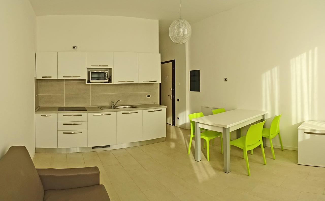 Campione Ora Apartments By Gardadomusmea كامبيوني ديل غاردا المظهر الخارجي الصورة