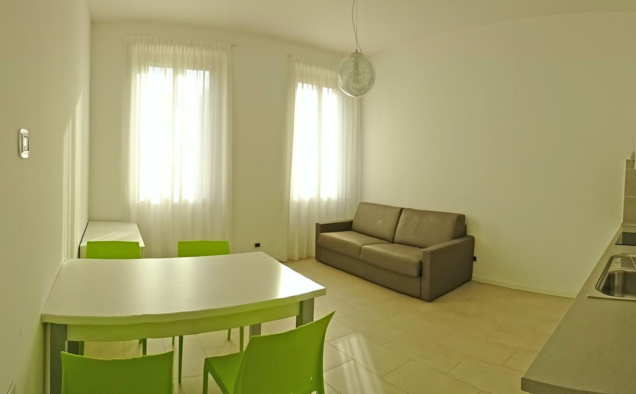 Campione Ora Apartments By Gardadomusmea كامبيوني ديل غاردا المظهر الخارجي الصورة